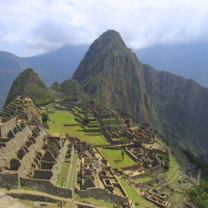 machu-picchu-peru_t20_vmRYvp-min